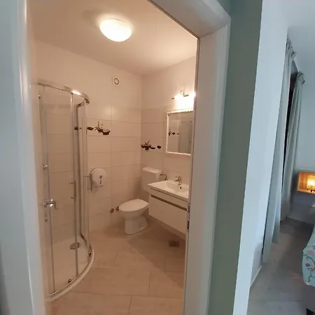 Studio-apartman Serenity With A Pool And A Grill Апартаменты